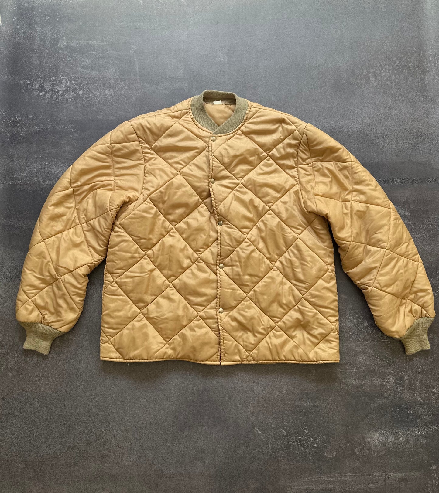 Vintage Puffer Jacket - Golden