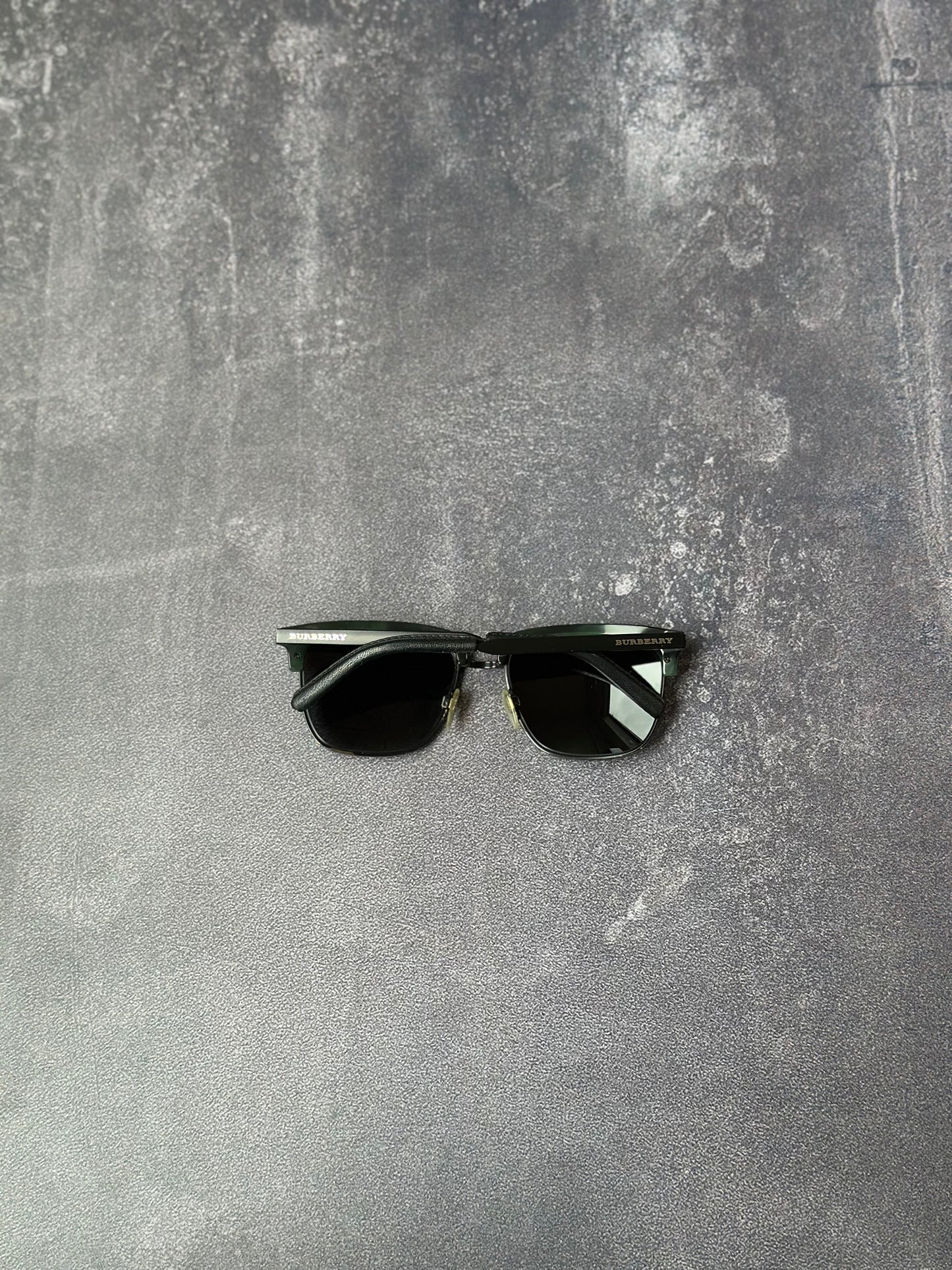 Designer Burberry Green / Black Sunglasses