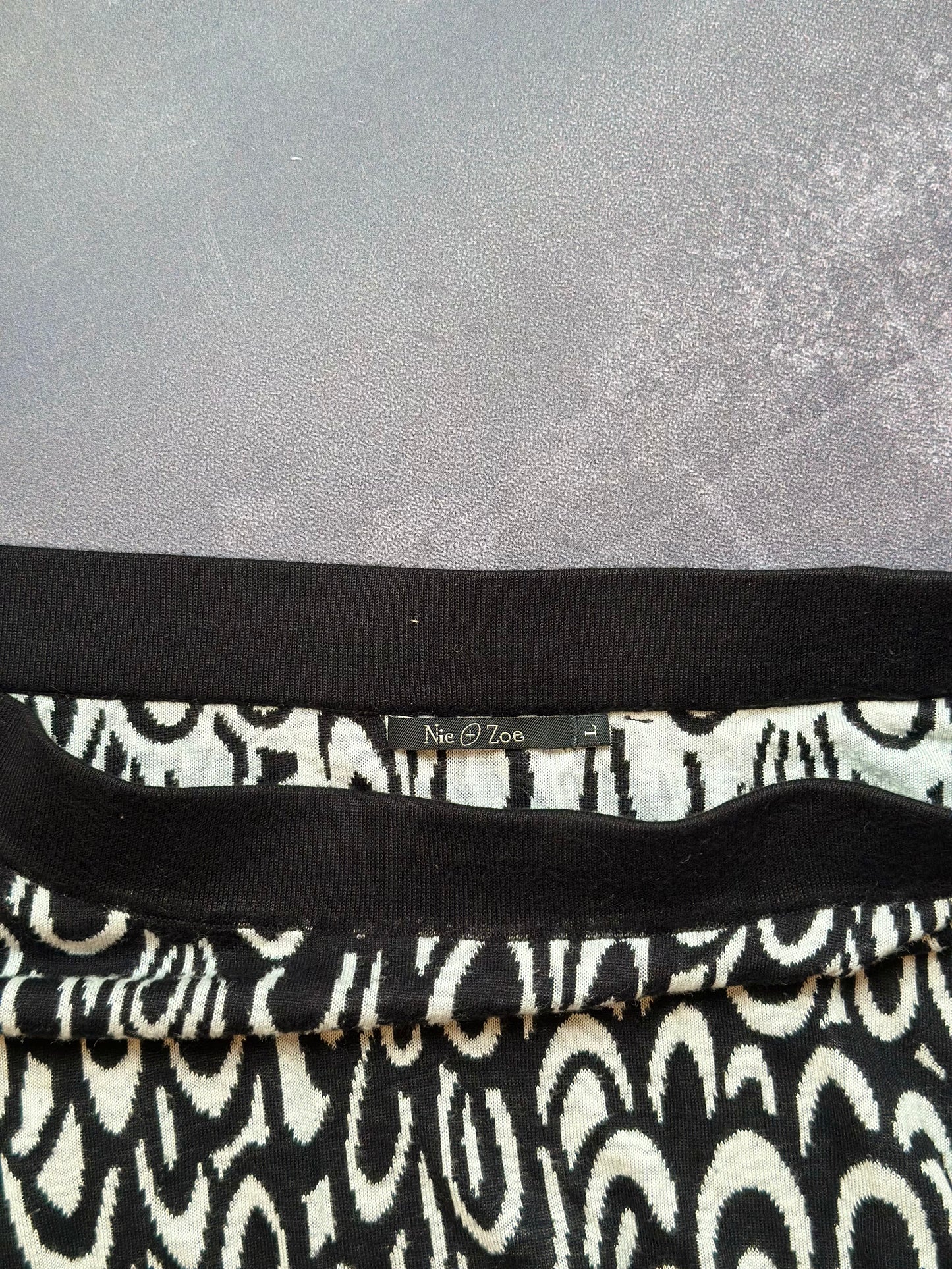 Designer Nic + Zoe Black & White Midi Skirt