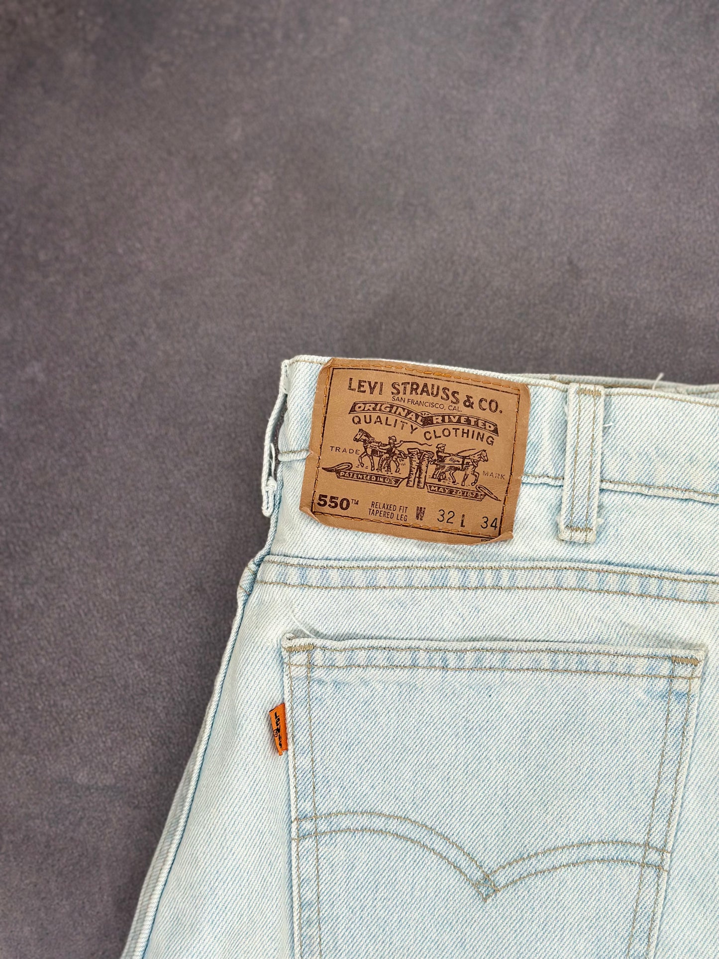 Vintage Levi’s 550 - 1994