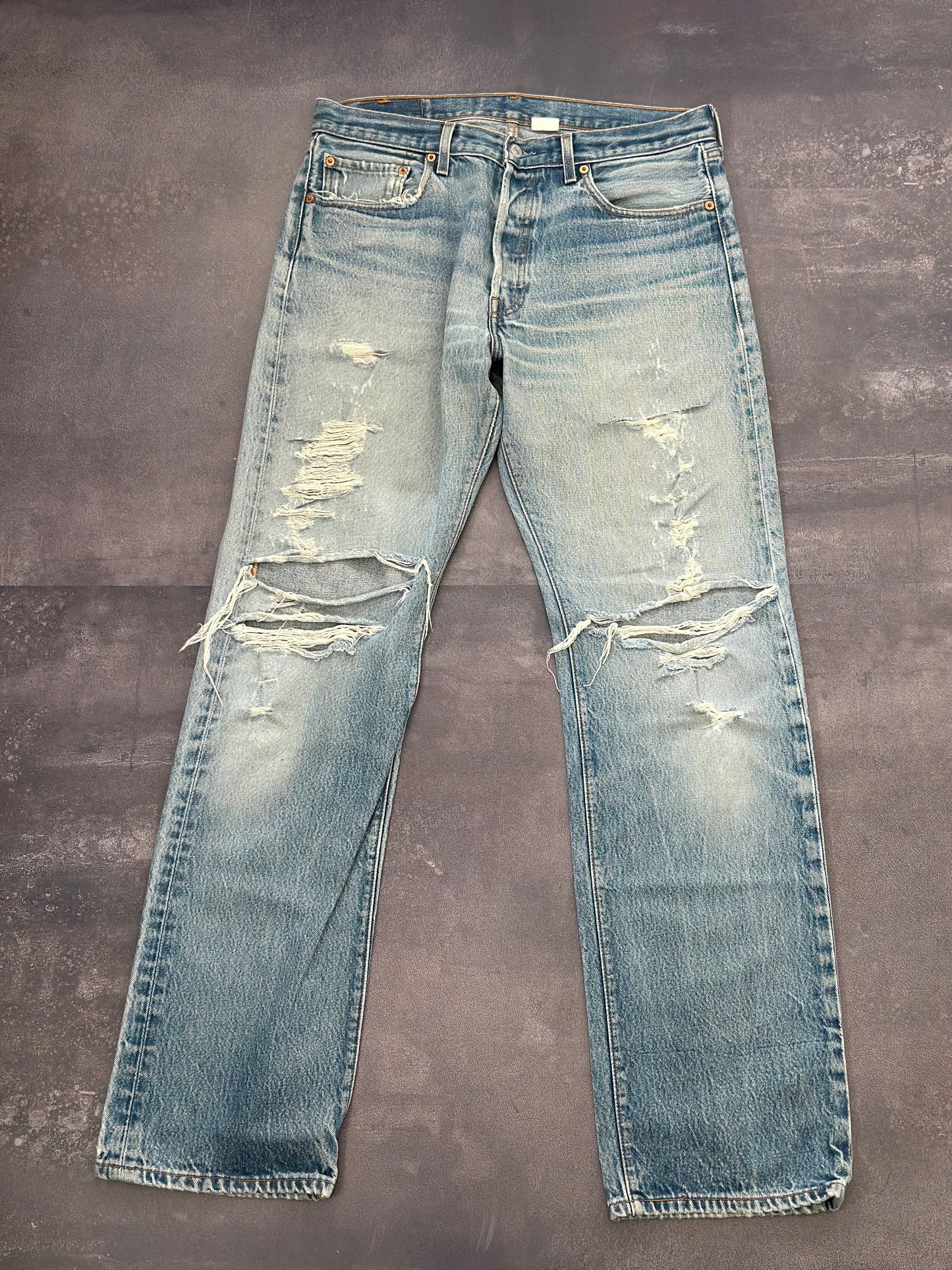 Vintage Levi’s 501 -1990s